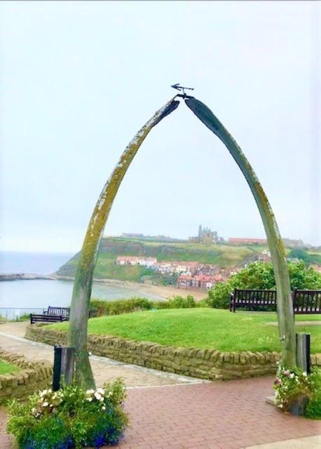 Demeter Cottage Whitby Exteriör bild